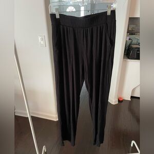 Happily Grey | Women’s wide leg black pants | size S